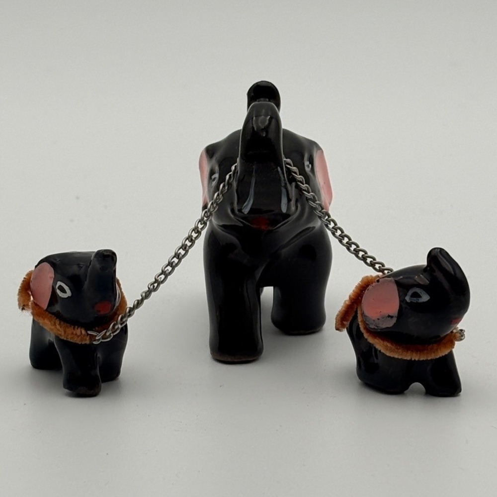 Vintage Elephant Figurine Family on Chains Mother and Babie Handpainted Japans - Picture 4 of 12